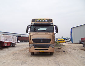 銅陵物流公司運輸車展示