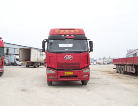 銅陵物流公司運輸車展示